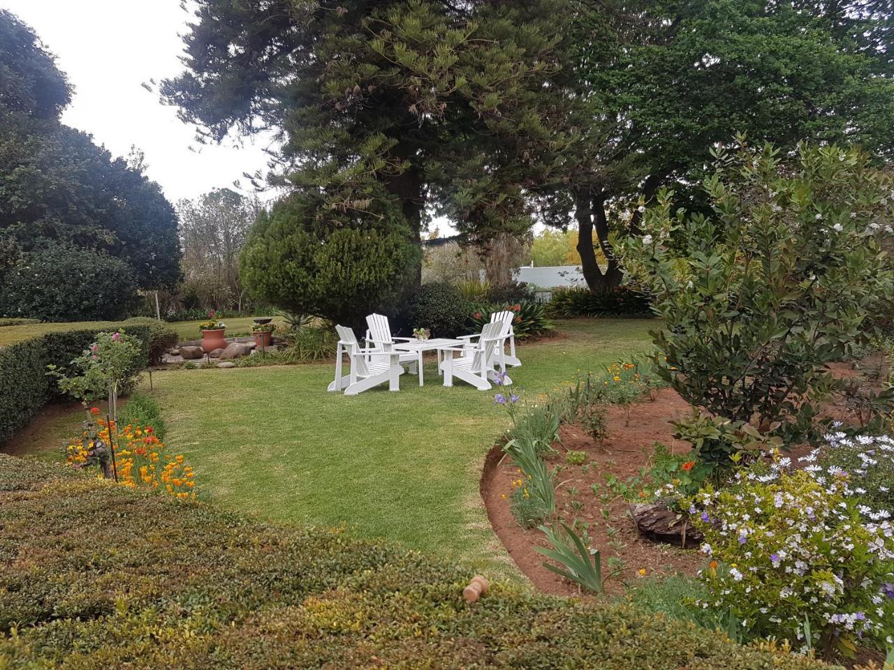 Bed and Breakfast Adley House Oudtshoorn Esterno foto